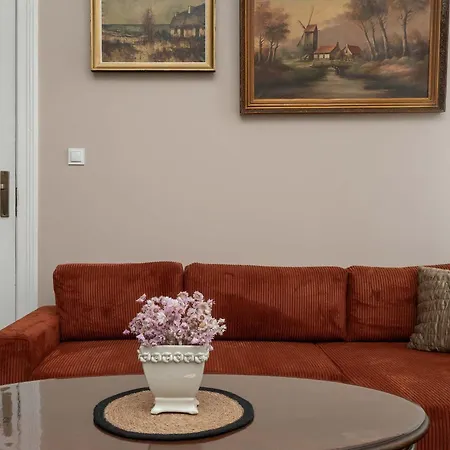 Klimatyczny Retro Niedaleko Ulicy Piotrkowskiej By Renters