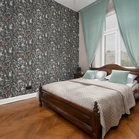 Klimatyczny Retro Niedaleko Ulicy Piotrkowskiej By Renters Apartament
